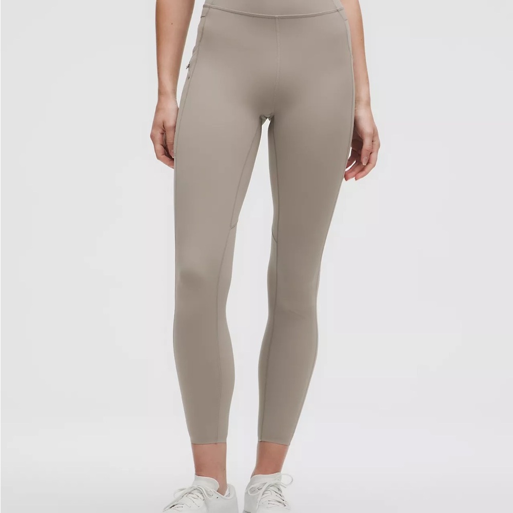Lululemon Fast and Free High-Rise Tight 25" Light in warm ash, gray Leggings